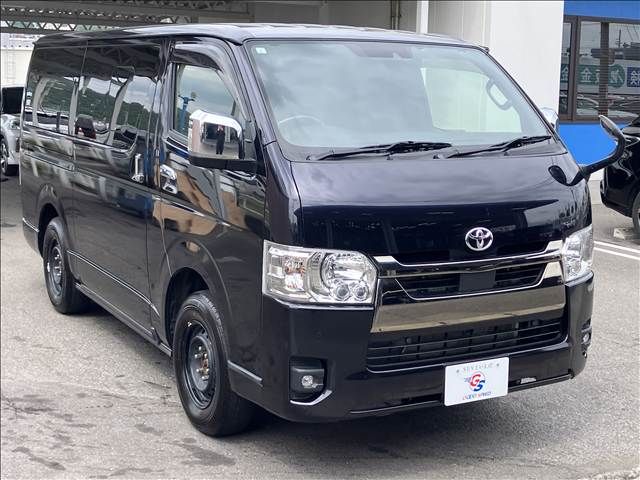HIACE van 4WD