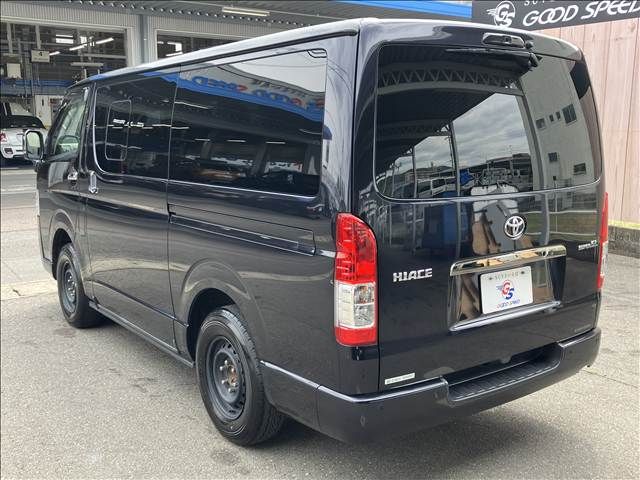 HIACE van 4WD