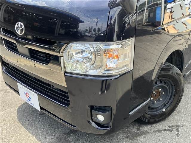 HIACE van 4WD