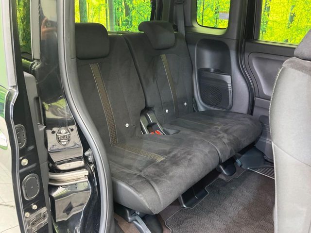 N-BOX CUSTOM