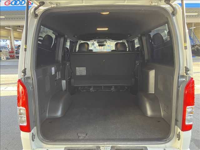 HIACE van 2WD