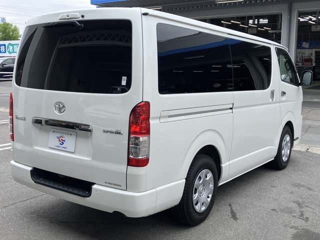 HIACE van 2WD