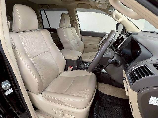 LANDCRUISER PRADO