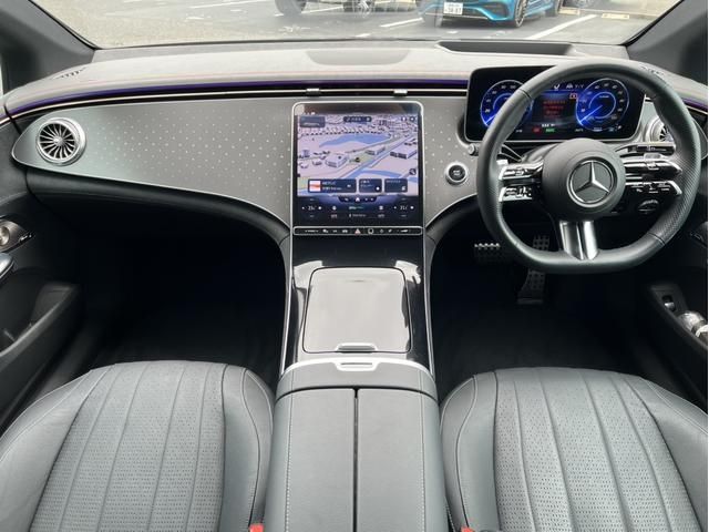 MERCEDES BENZ EQE