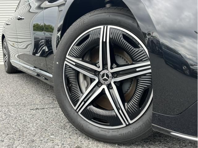 MERCEDES BENZ EQE