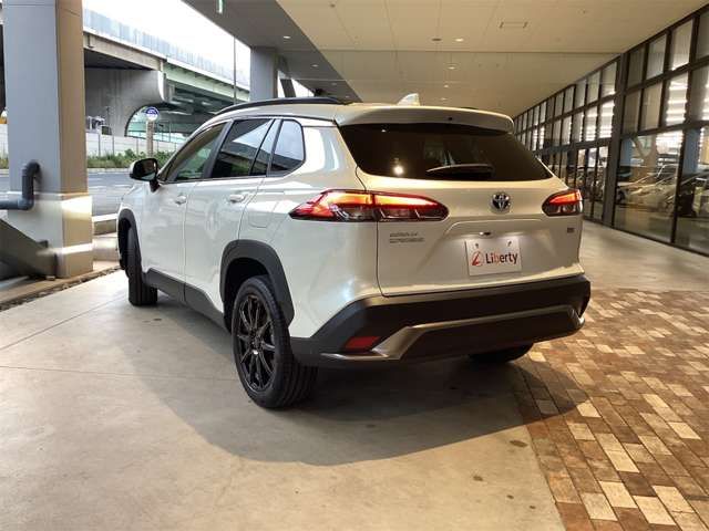 COROLLA CROSS HYBRID