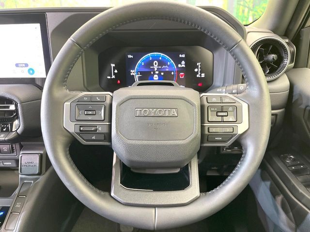 LANDCRUISER 250