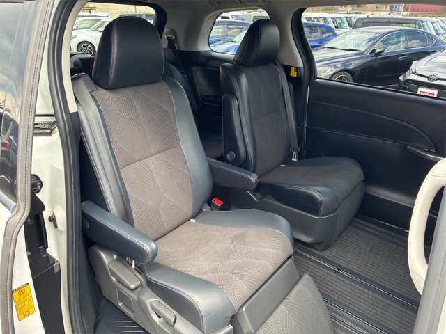 ESTIMA 4WD