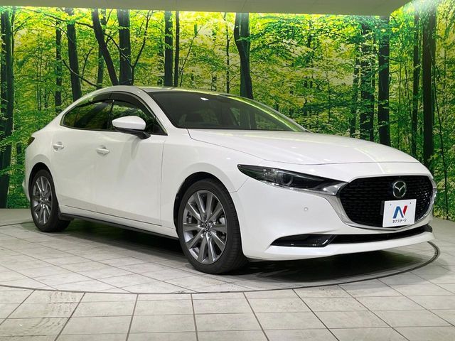 MAZDA3 SEDAN