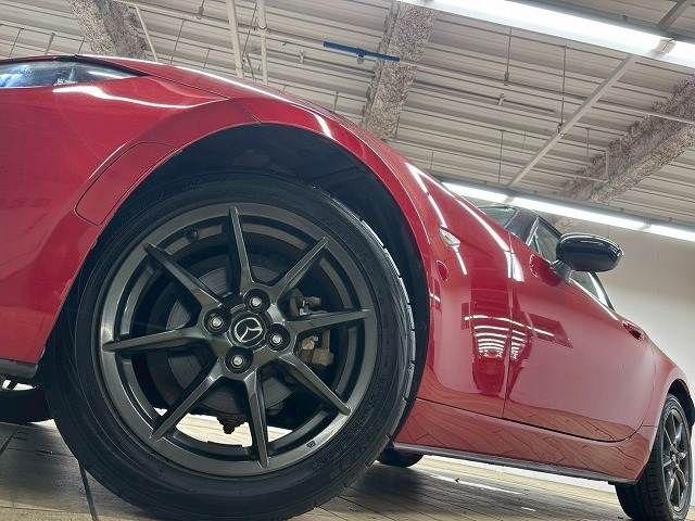 ROADSTER