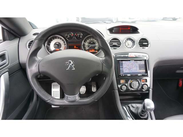 PEUGEOT RCZ