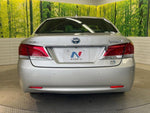 CROWN sedan hybrid 4WD