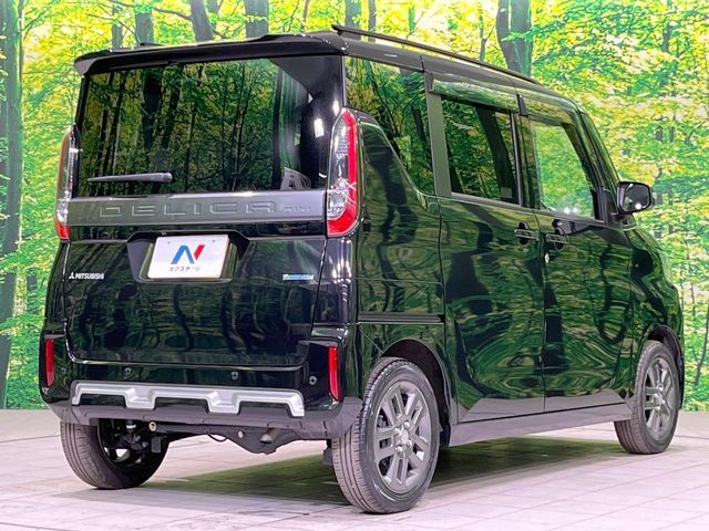 DELICA MINI