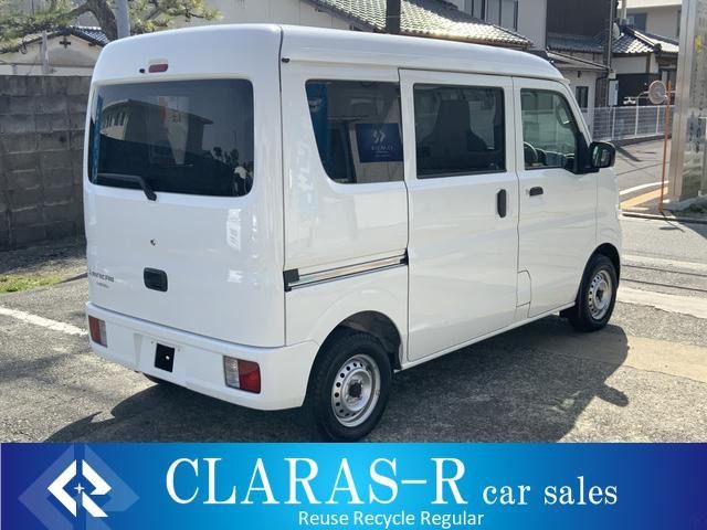 MINICAB van