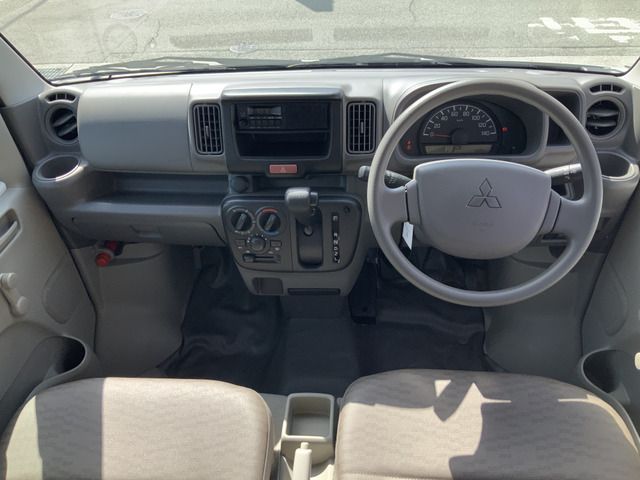 MINICAB van