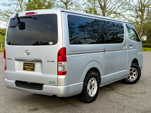 HIACE van 4WD