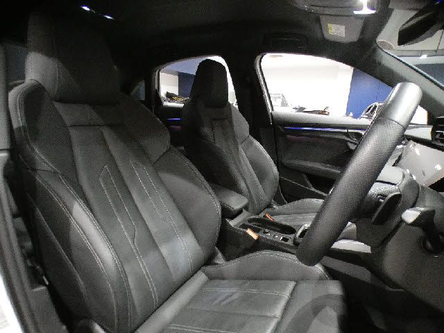 AUDI A3 Sedan