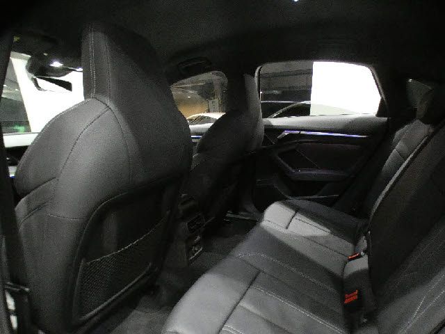 AUDI A3 Sedan
