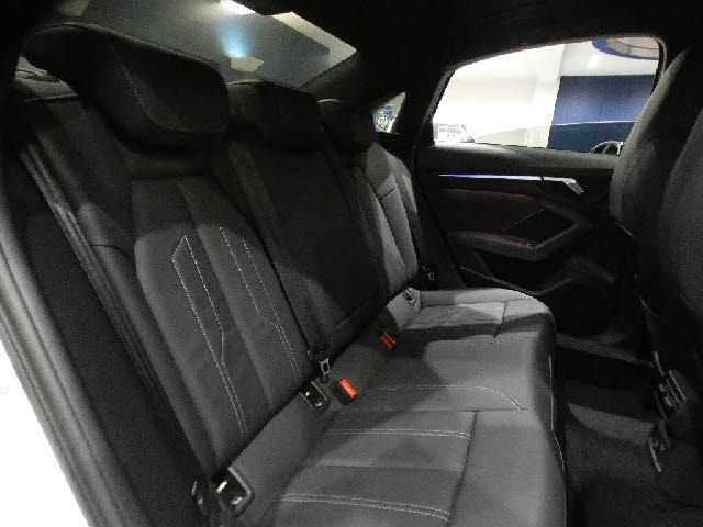AUDI A3 Sedan