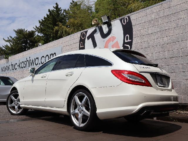 MERCEDES BENZ CLS Shooting Brake