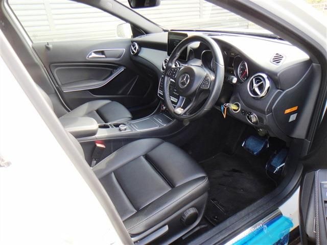 MERCEDES BENZ GLA class