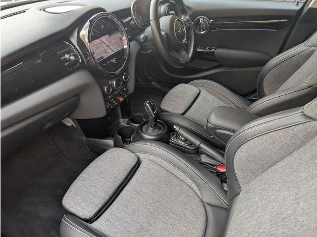 MINI COOPER SD 5DOOR