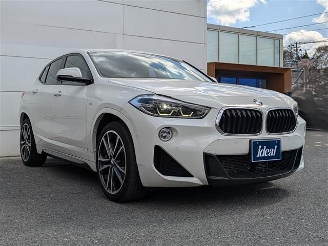 BMW X2
