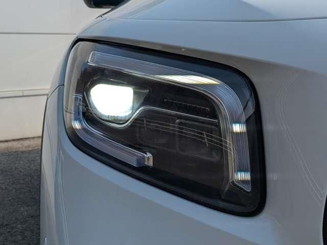 MERCEDES BENZ GLB