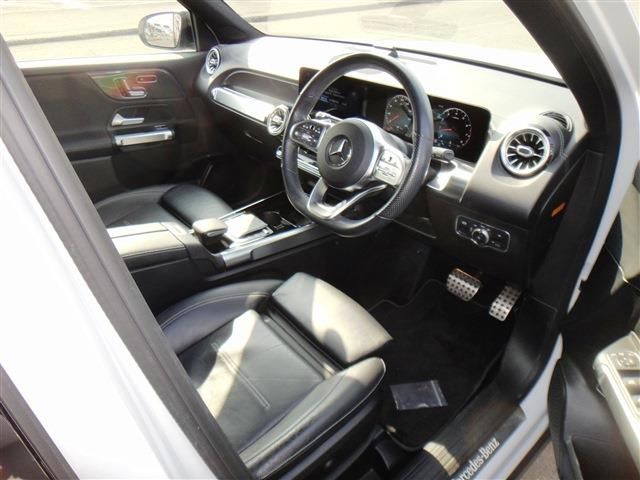 MERCEDES BENZ GLB