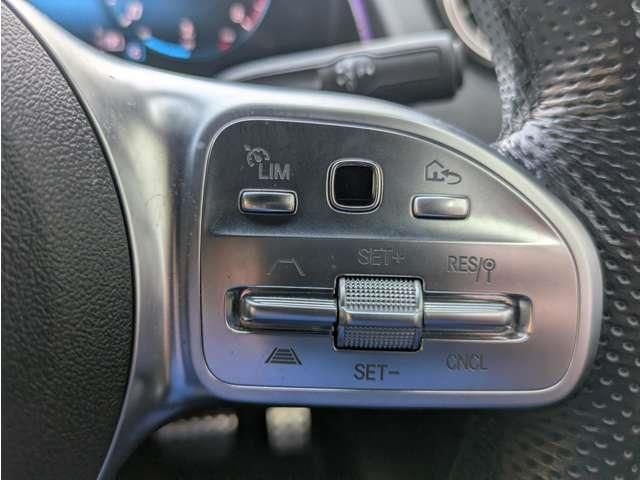MERCEDES BENZ GLB