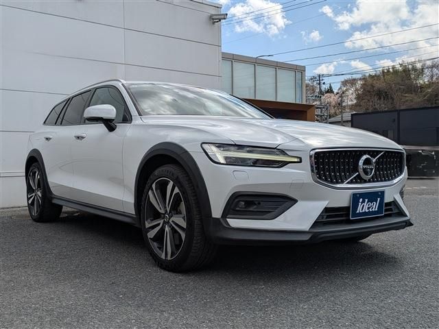 Volvo V60 Cross Country