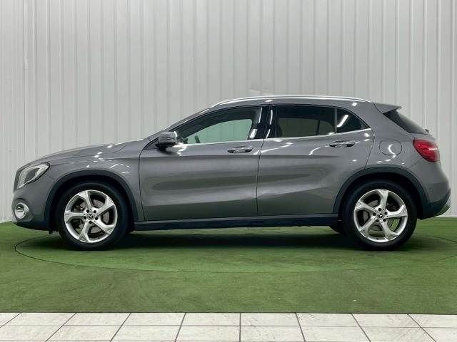 MERCEDES BENZ GLA class