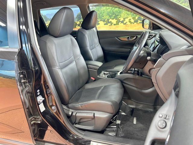 X-TRAIL HYBRID 4WD