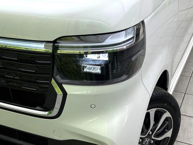 N-BOX CUSTOM