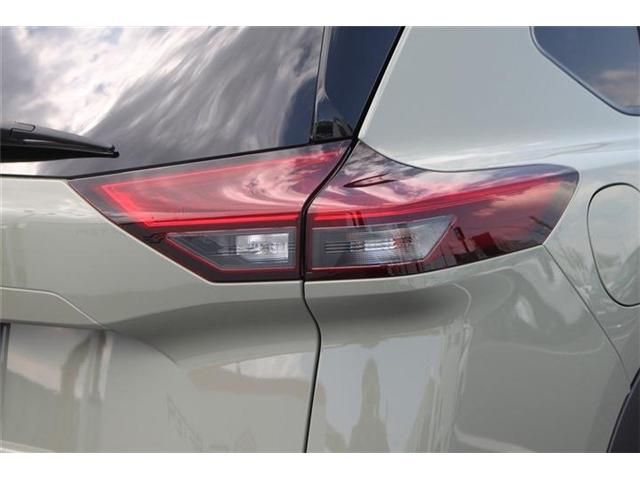 X-TRAIL HYBRID 4WD