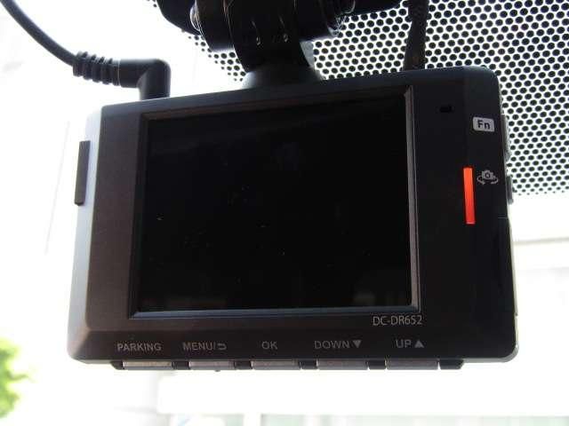 SIENTA HYBRID