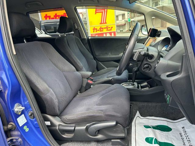 FIT HYBRID