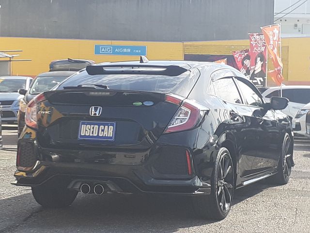 CIVIC hatchback