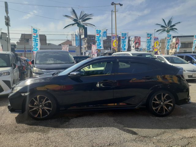 CIVIC hatchback