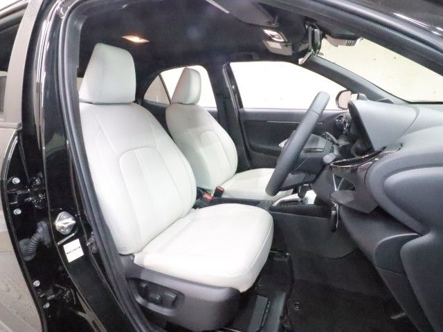 YARIS CROSS HYBRID