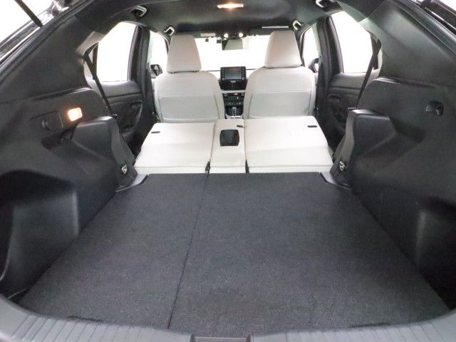 YARIS CROSS HYBRID