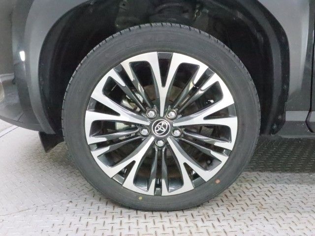 YARIS CROSS HYBRID
