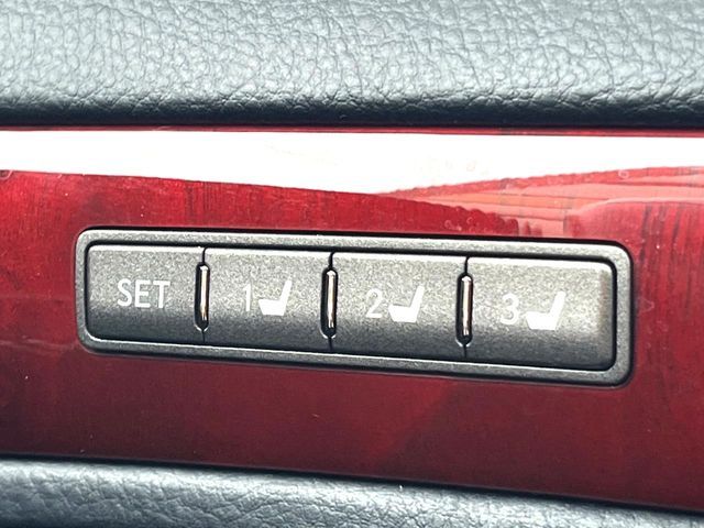 LEXUS LS460