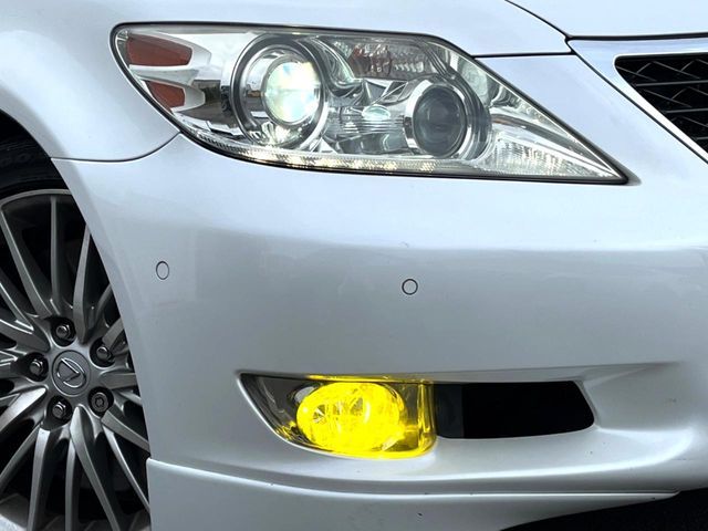 LEXUS LS460