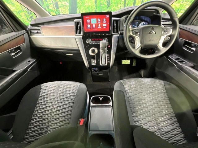 DELICA D:5 4WD