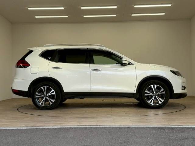 X-TRAIL 4WD