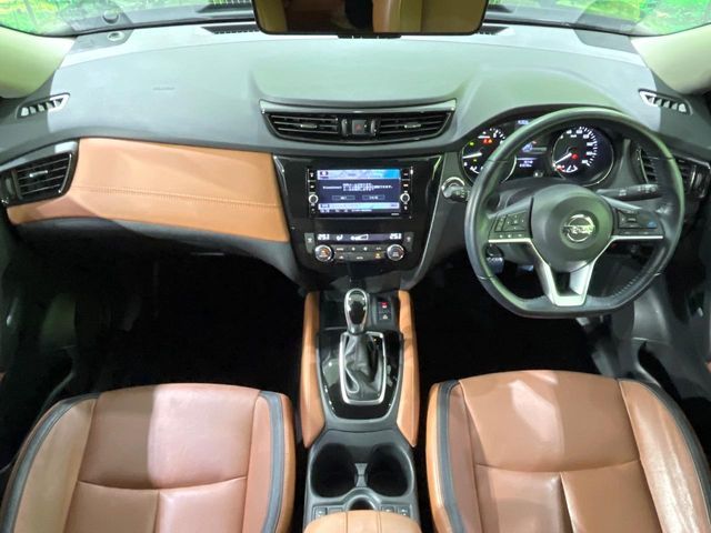 X-TRAIL 2WD