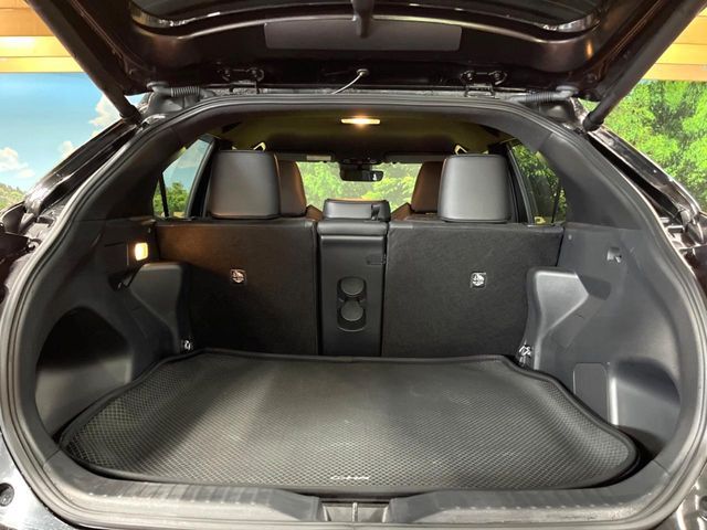 YARIS CROSS HYBRID
