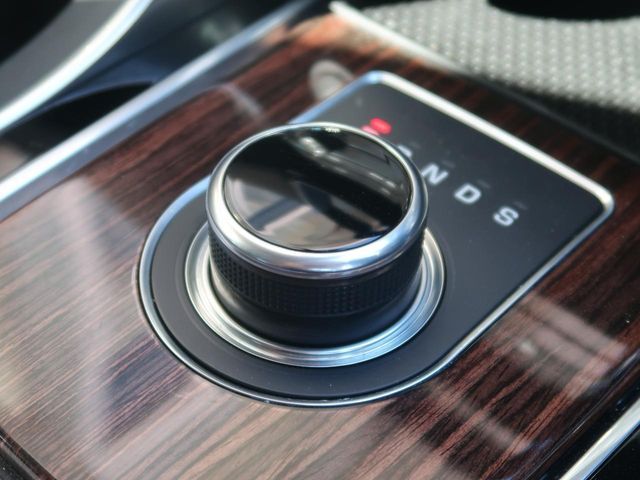 JAGUAR XEseries