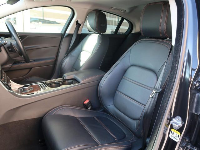 JAGUAR XEseries